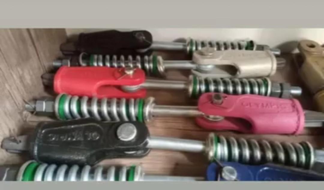 تأمین و توزیع قطعات یدکی